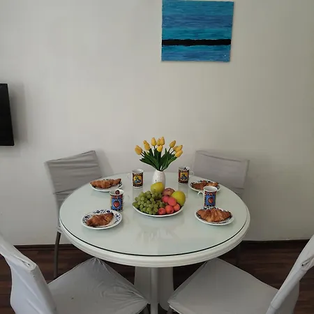 House With A Parking Space Grebastica, - 21606 Tatil Evi Šibenik